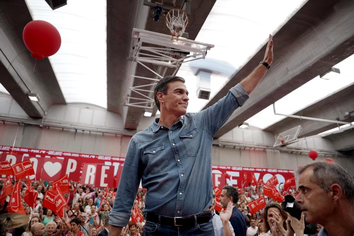 Pedro Sánchez podría continuar frente al gobierno de España Pedro Sánchez podría continuar frente al gobierno de España