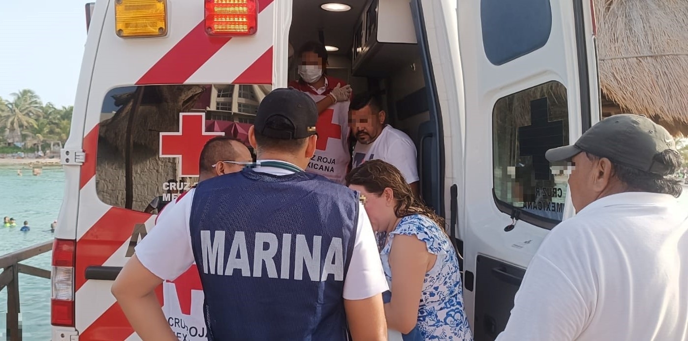 En Puerto Juárez, una ambulancia esperaba al joven En Puerto Juárez, una ambulancia esperaba al joven