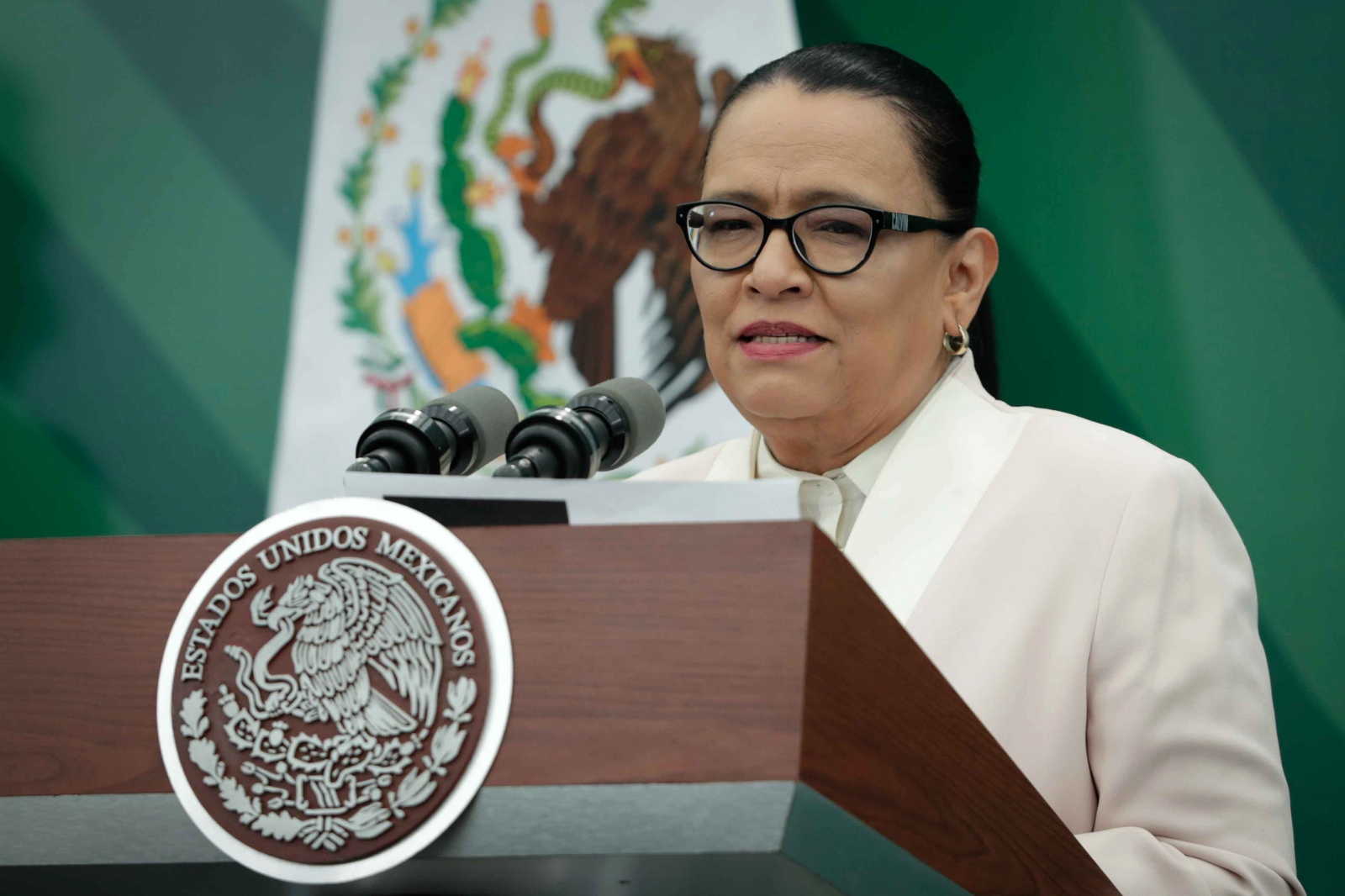 Rosa Icela Rodríguez en conferencia de prensa
