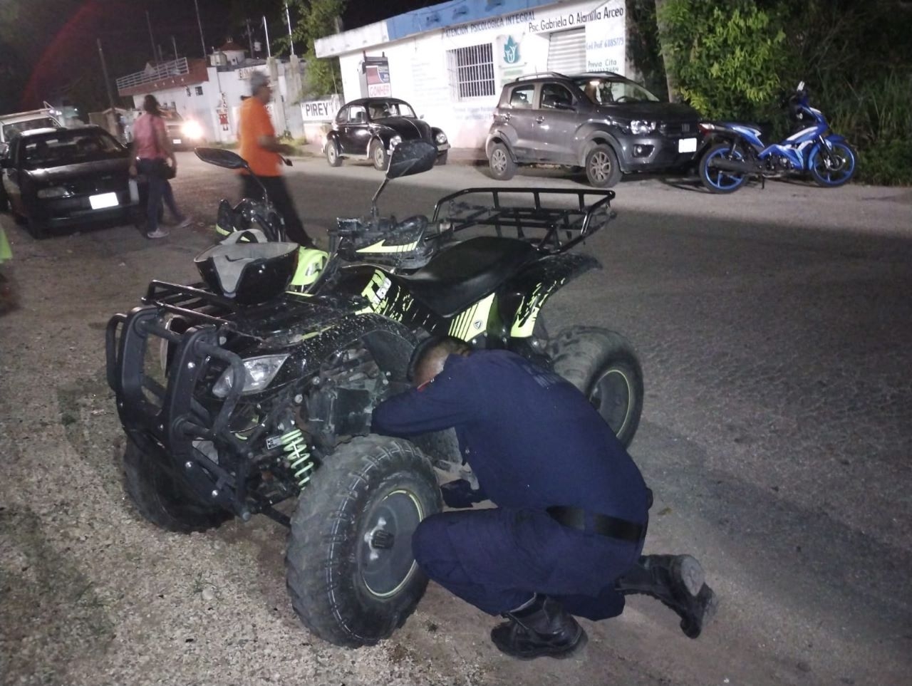 La cuatrimoto fue hallada calles adelante