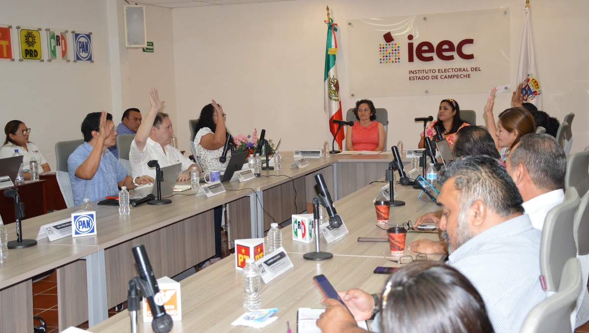 En la vigésima sesión extraordinaria se aprobó por mayoría a Campeche Libre y Espacio Democrático En la vigésima sesión extraordinaria se aprobó por mayoría a Campeche Libre y Espacio Democrático