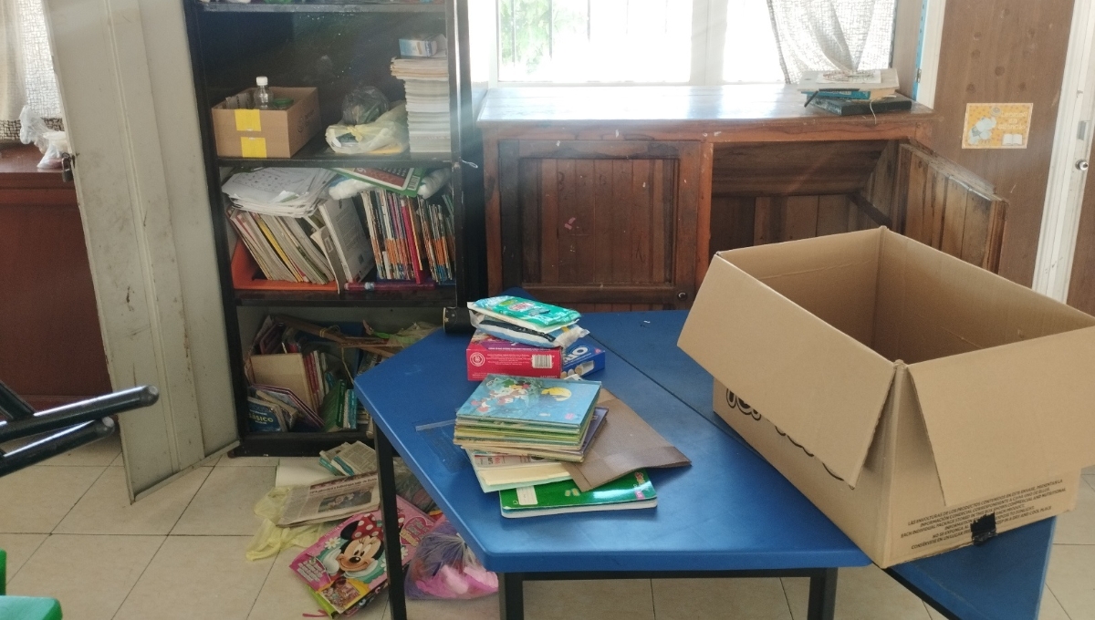 Las puertas de los salones estaban forzadas para que entren a robar