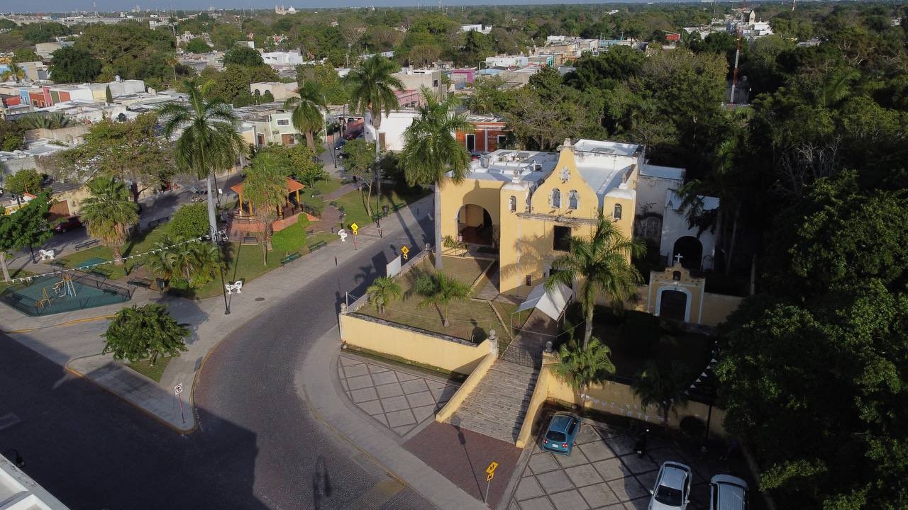 La Ermita destaca por su hermosa iglesia