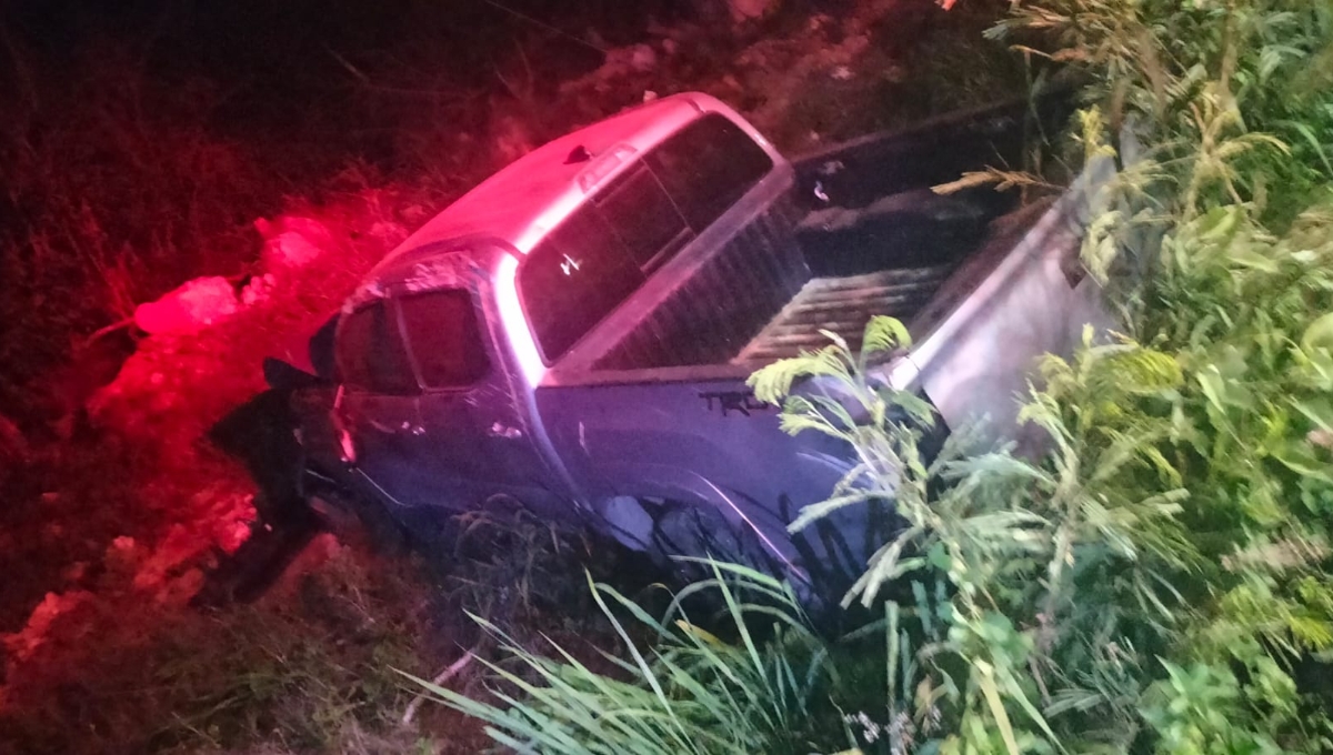 El accidente tuvo como saldo una mujer herida y daños materiales de miles de pesos El accidente tuvo como saldo una mujer herida y daños materiales de miles de pesos
