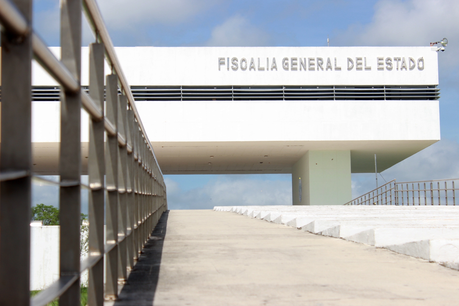 El hombre fue puesto a disposición de la FGE Yucatán
