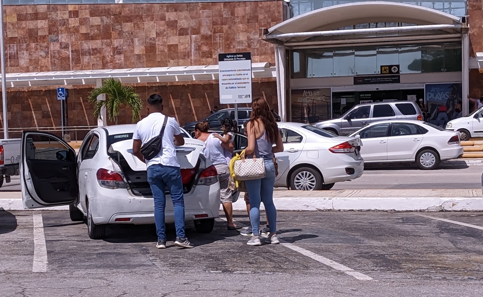 El aeropuerto de Campeche movilizó 104 mil 86 toneladas durante el 2023