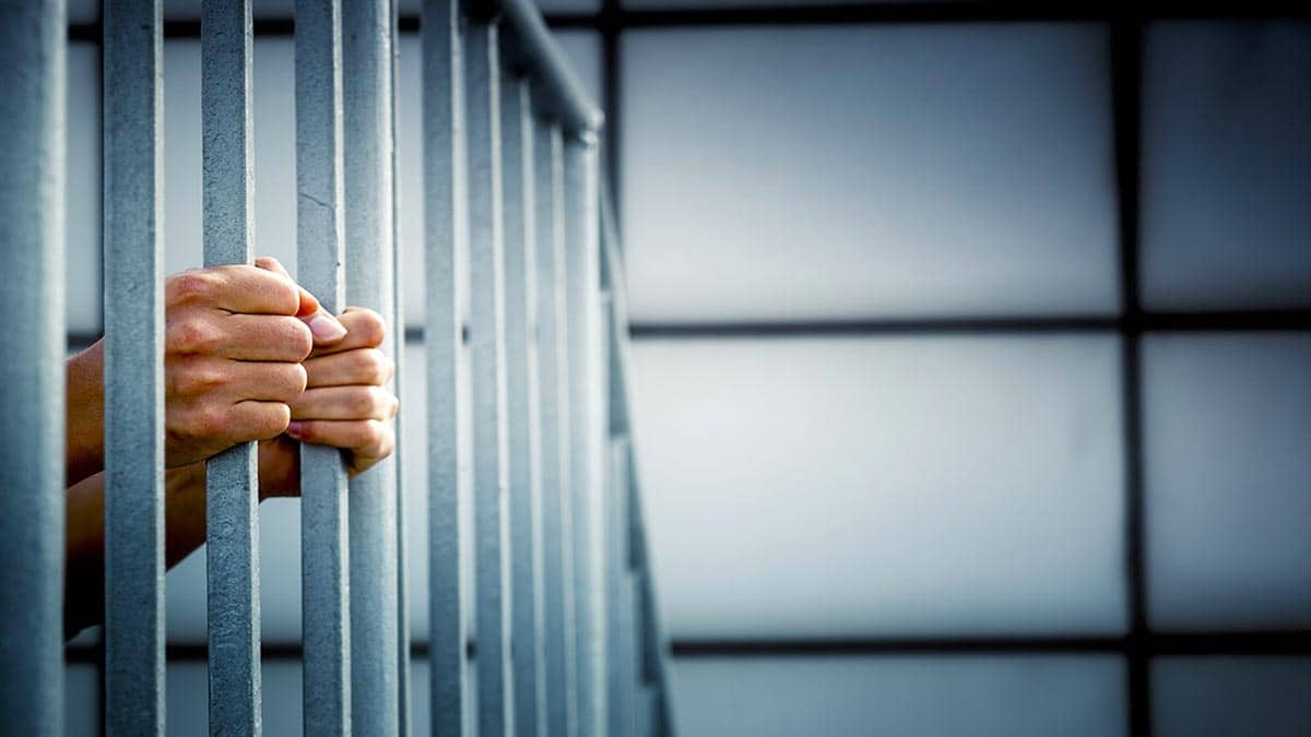 El hombre tiene prohibido acercarse a la víctima tres años después de su condena