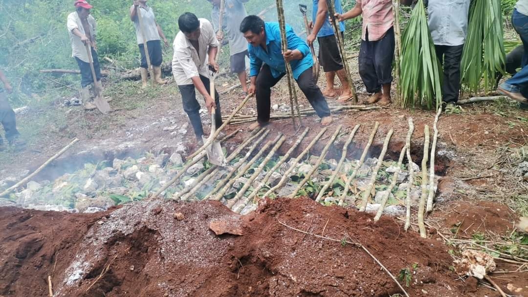 Sobreviven muy pocos sacerdotes mayas que aún hacen ceremonias sin fines de lucro Sobreviven muy pocos sacerdotes mayas que aún hacen ceremonias sin fines de lucro