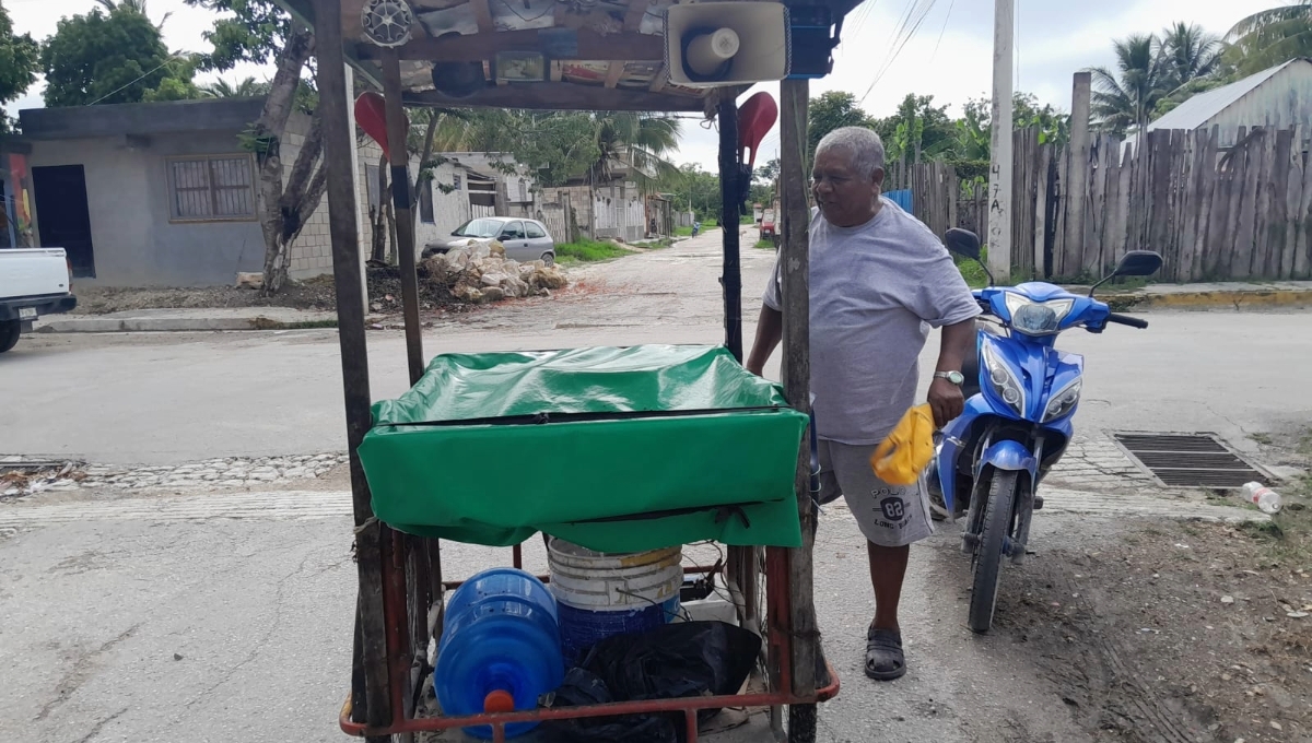 Los panderos no venden ni 200 pesos al día Los panderos no venden ni 200 pesos al día