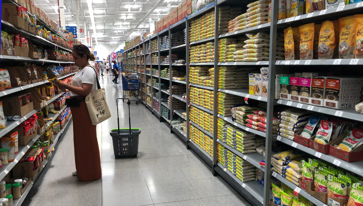 Cancunenses y turistas se quejan de los altos precios