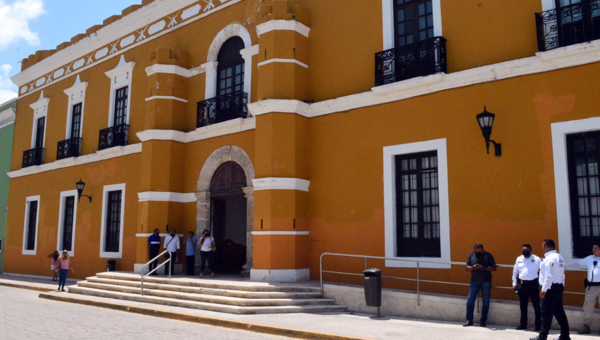 El contralor señaló el desaseo administrativo que existen en varios municipios en el sentido