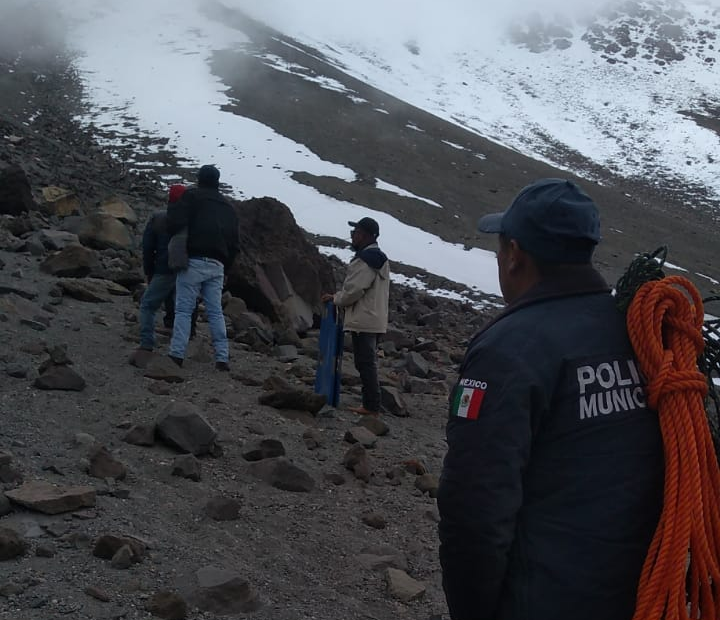 Los alpinistas habrían sufrido una caída por la zona en la que iban subiendo