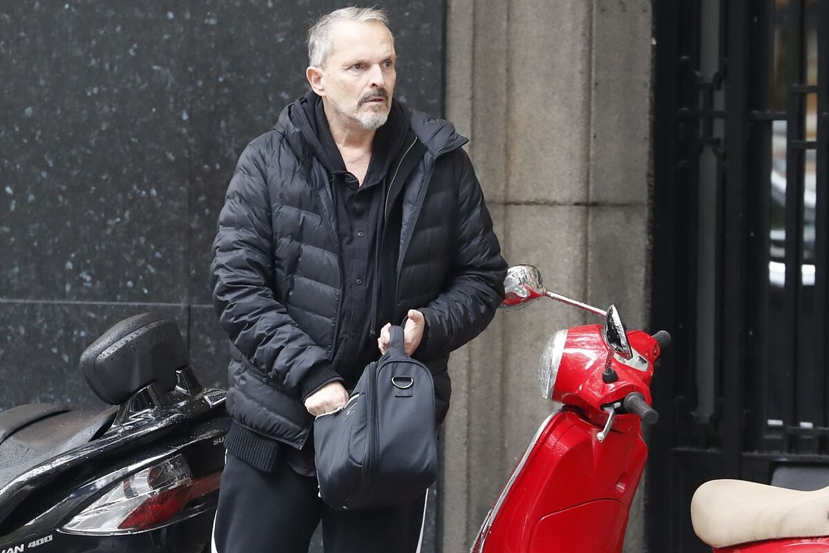 Miguel Bosé no deja entrar a la Fiscalía a investigar robo a su casa
