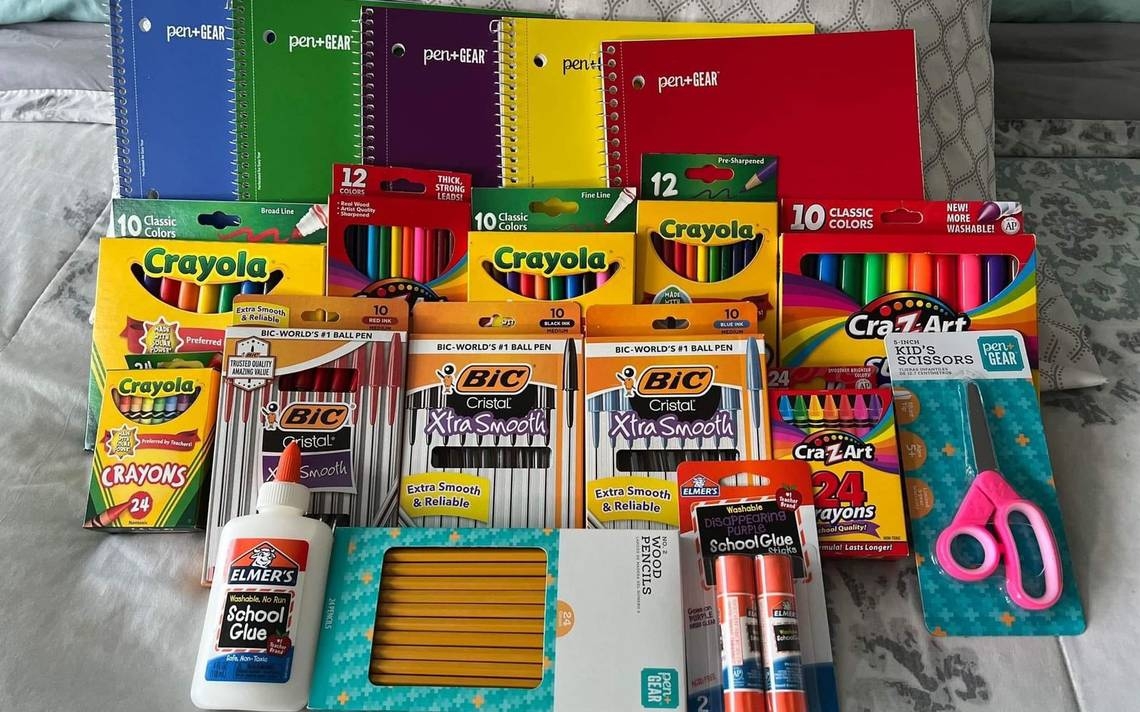 Compra de útiles escolares para el regreso a clases 2023-2024