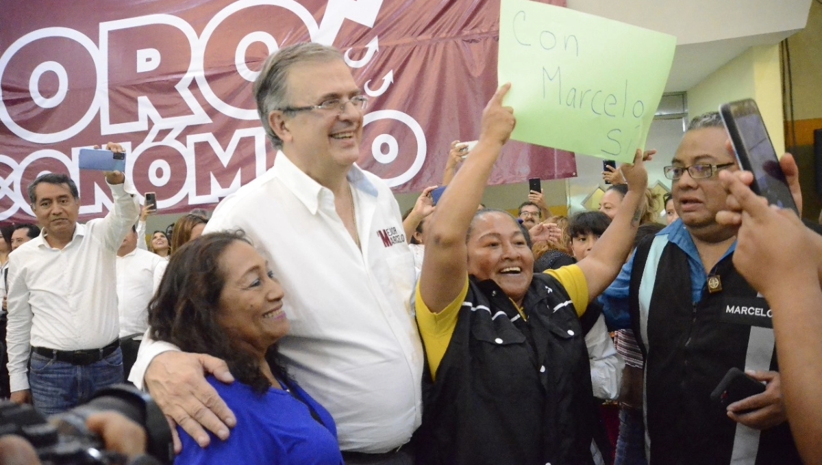 Marcelo Ebrard inauguró la Casa Violeta y participo en un Foro Económico