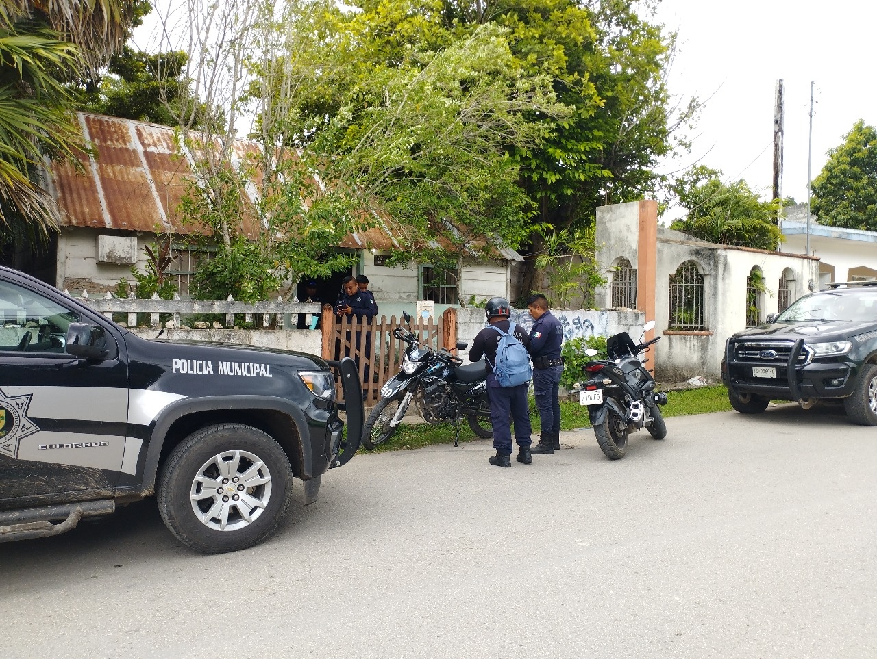 Encuentran sin vida a abuelito en Tizimín; sus mascotas lo habrían atacado
