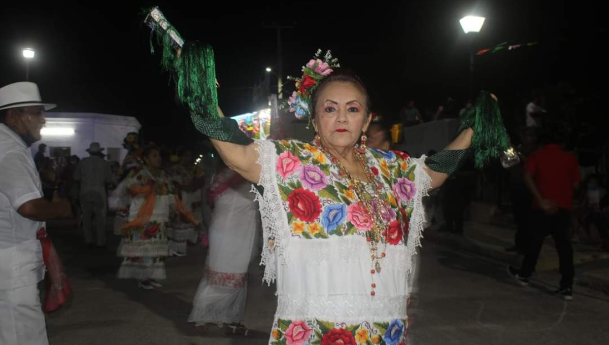 Don Gloria era una gran maestra de jarana Don Gloria era una gran maestra de jarana