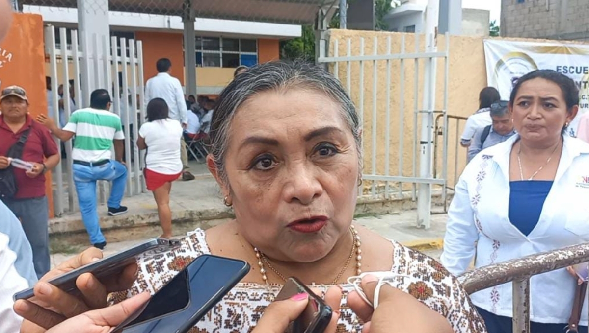 La directora cobró de 150 a 200 pesos por inscripción