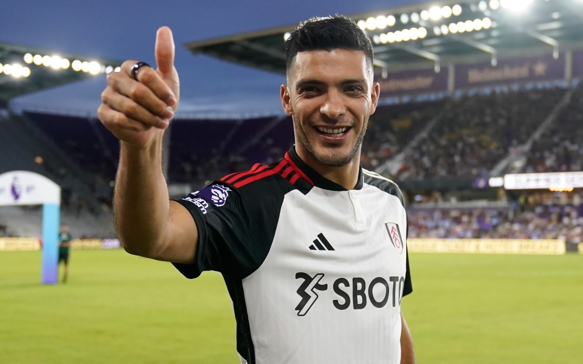 Raúl Jiménez firma doblete con el Fulham y deja atrás sequía