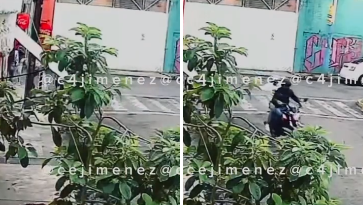 El joven se encontraba en la puerta de una tienda de abarrotes El joven se encontraba en la puerta de una tienda de abarrotes
