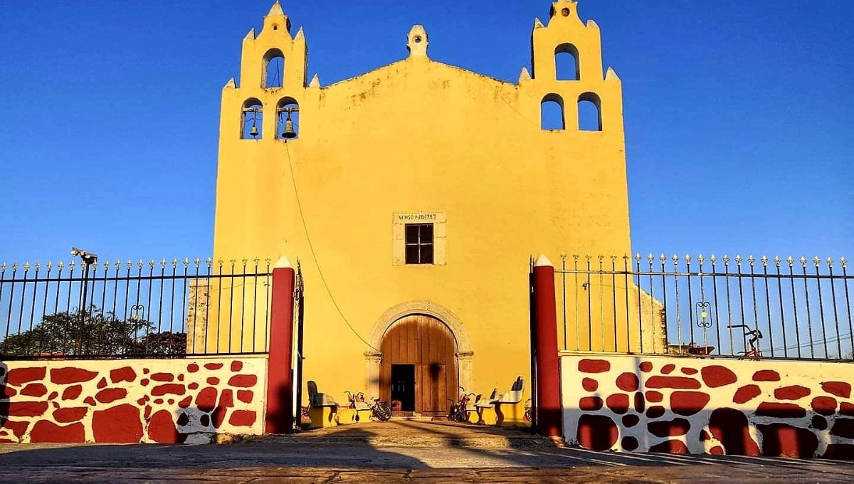 El municipio cuenta con un poblado que es considerado pueblo fantasma