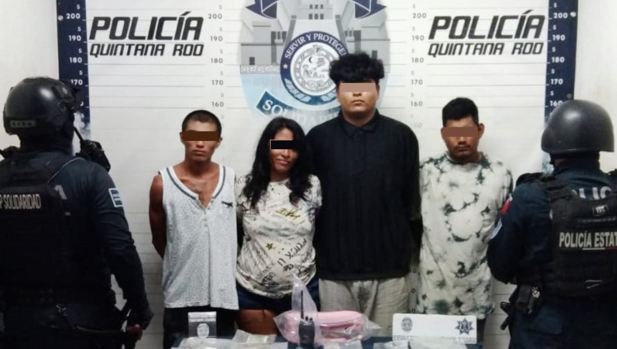 Los detenidos tenían en su poder armas de fuego y dosis de droga Los detenidos tenían en su poder armas de fuego y dosis de droga