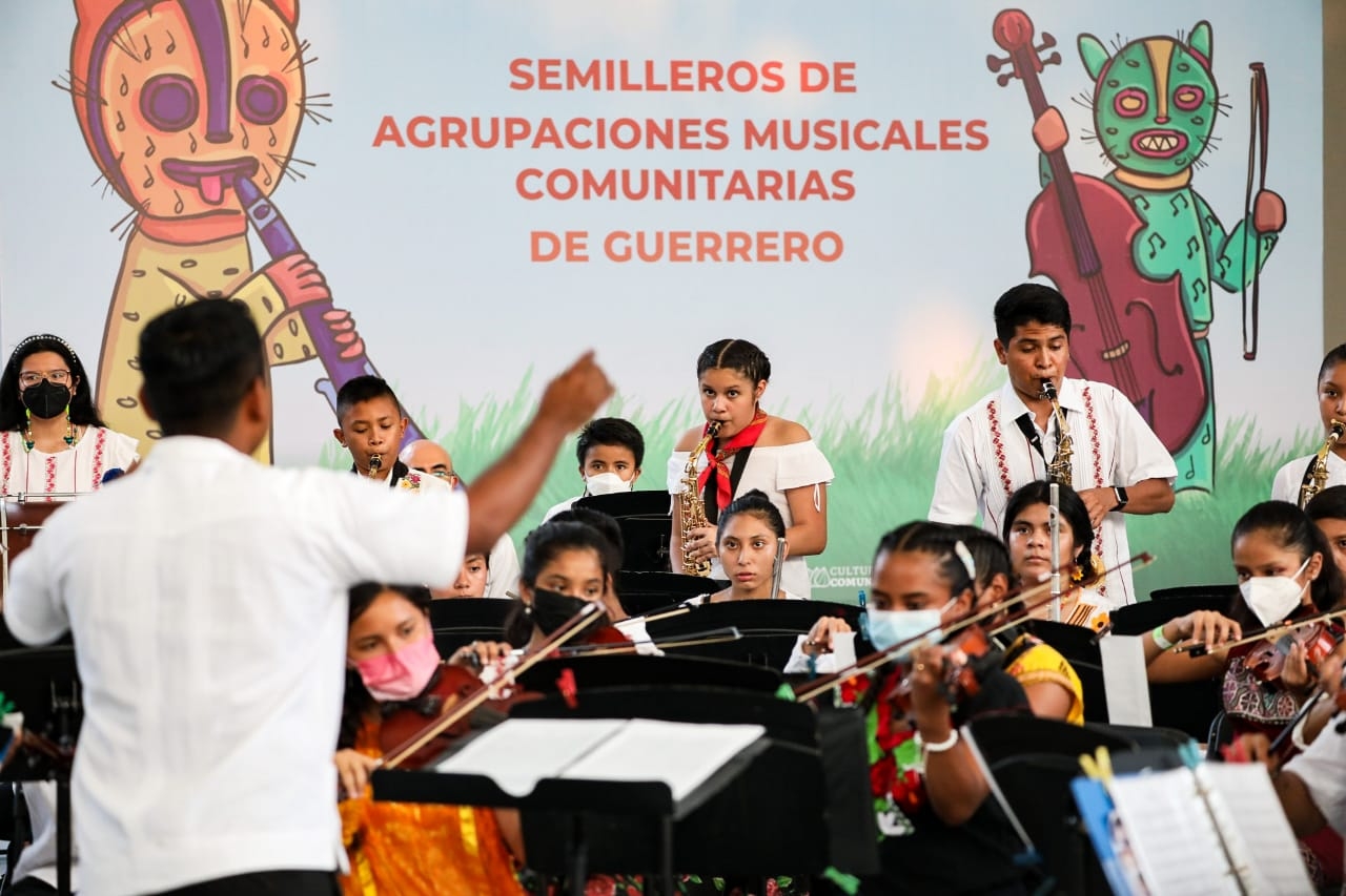 Niñas, niños y jóvenes de Semilleros Creativos se presentarán en el Zócalo de la CDMX Niñas, niños y jóvenes de Semilleros Creativos se presentarán en el Zócalo de la CDMX