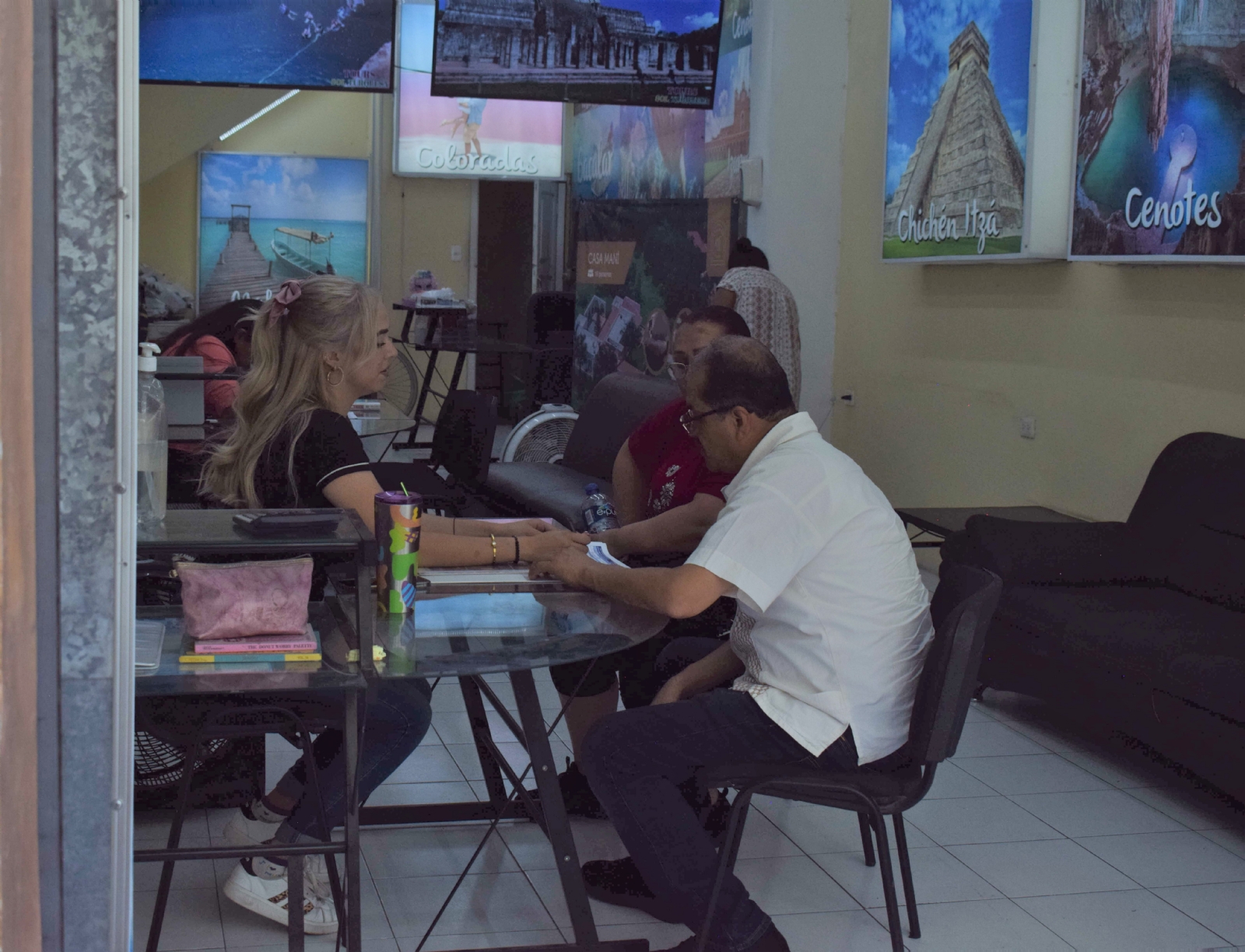 Agentes turísticos reportan 25 por ciento menos ventas en Verano en Yucatán Agentes turísticos reportan 25 por ciento menos ventas en Verano en Yucatán
