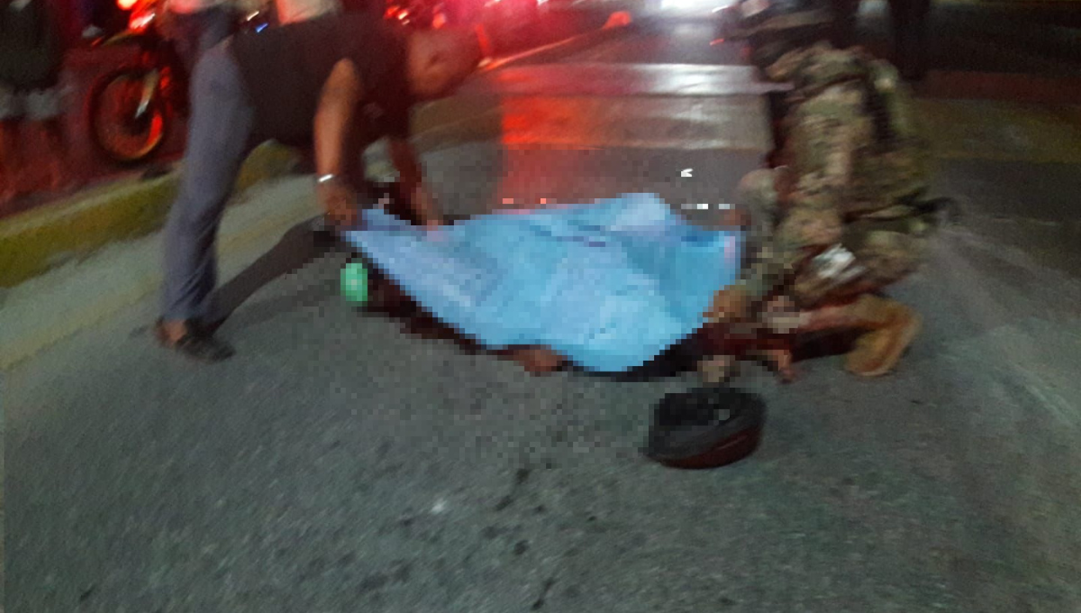 Muere motociclista tras derrapar en la avenida López Portillo en Cancún