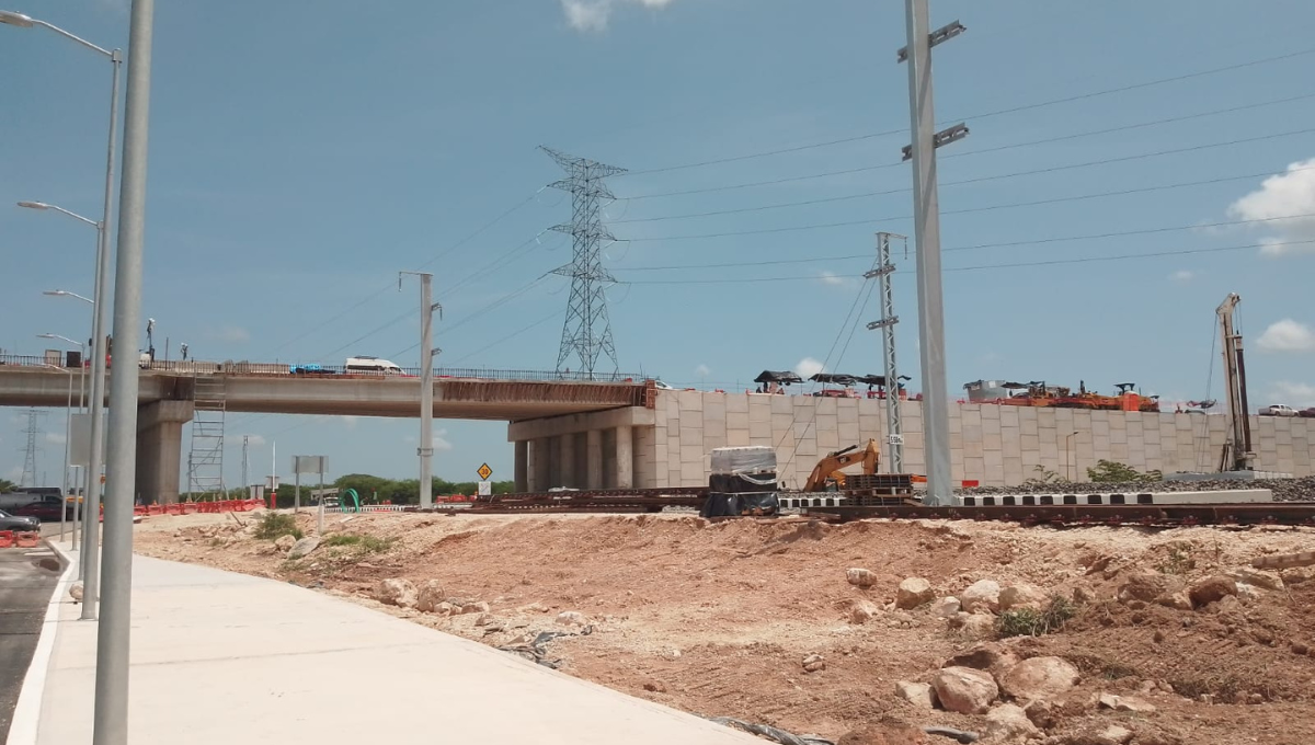 Las obras en la estación continúan previo a la llegada de AMLO