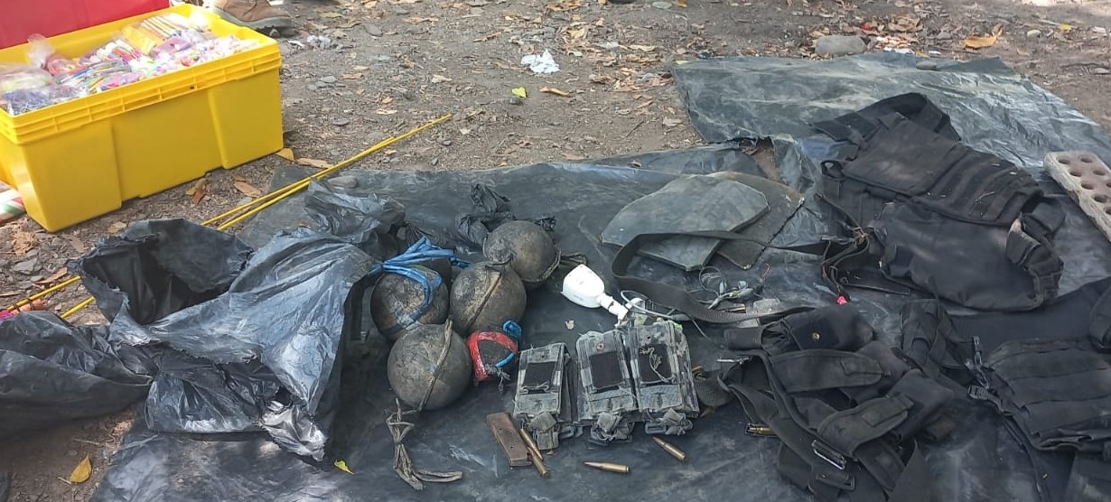 El arsenal fue asegurado por personal de la Guardia Nacional y Ejército Mexicano