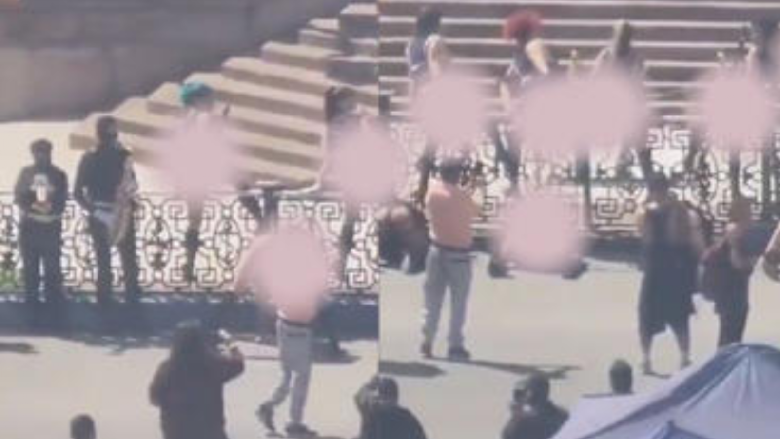 Feministas utilizan juguete para adultos durante una manifestación en Chile Feministas utilizan juguete para adultos durante una manifestación en Chile
