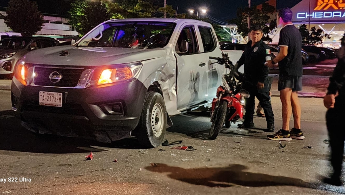 Testigos señalan que policías evitaron que el motociclista sea atendido, ya que aseguraban circulaba en estado de ebriedad Testigos señalan que policías evitaron que el motociclista sea atendido, ya que aseguraban circulaba en estado de ebriedad