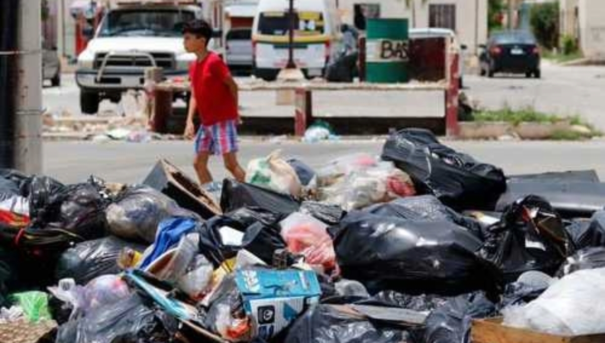 A pesar que los recolectores pasan hasta tres veces al día, la basura se ve acumulada A pesar que los recolectores pasan hasta tres veces al día, la basura se ve acumulada