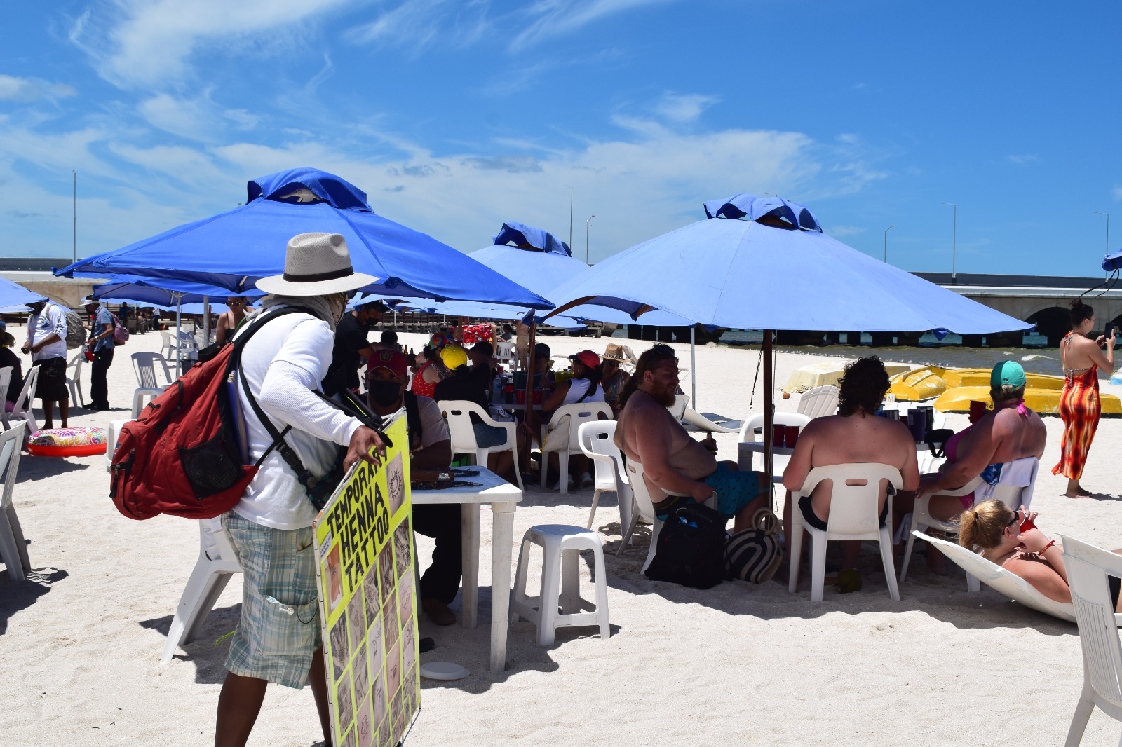 Prestadores de servicios de Progreso reportan poca ganancia y califi can como fracaso la temporada de verano