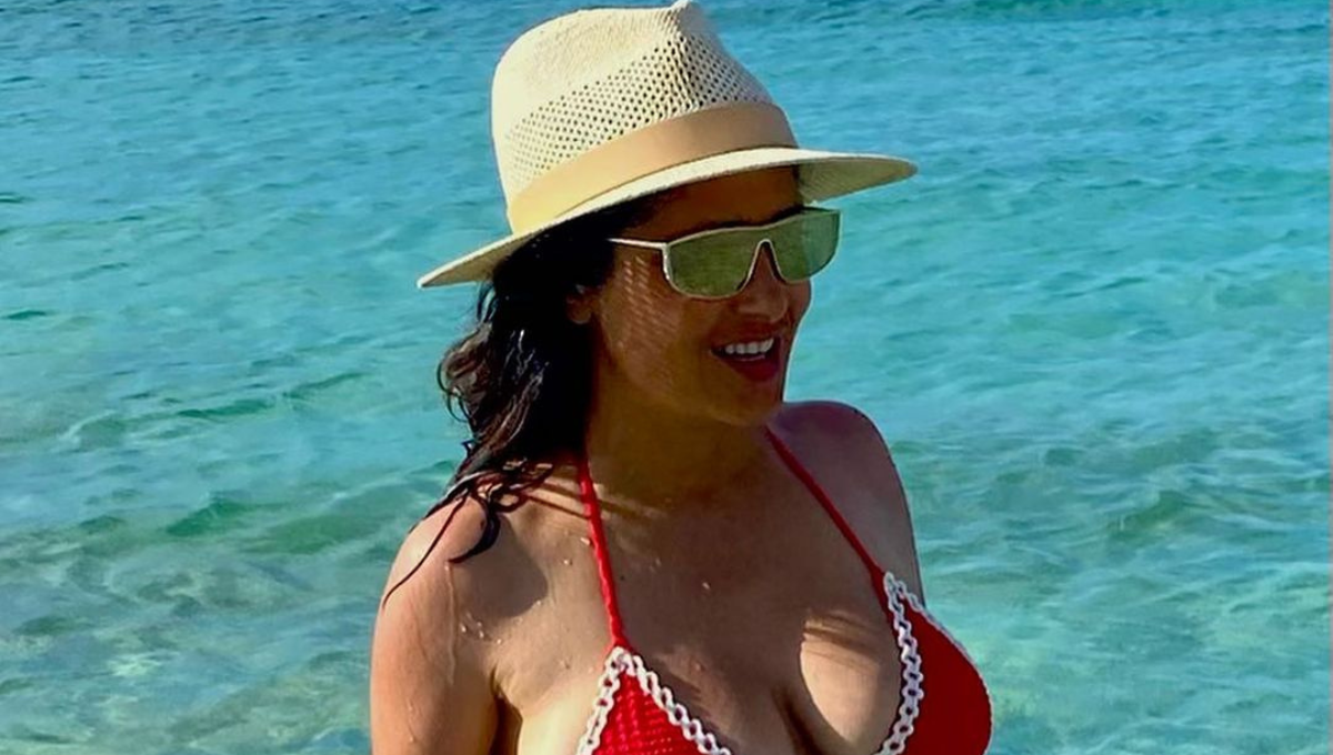 Disfrutando de la playa en su cumpleaños. Foto: Especial Disfrutando de la playa en su cumpleaños. Foto: Especial