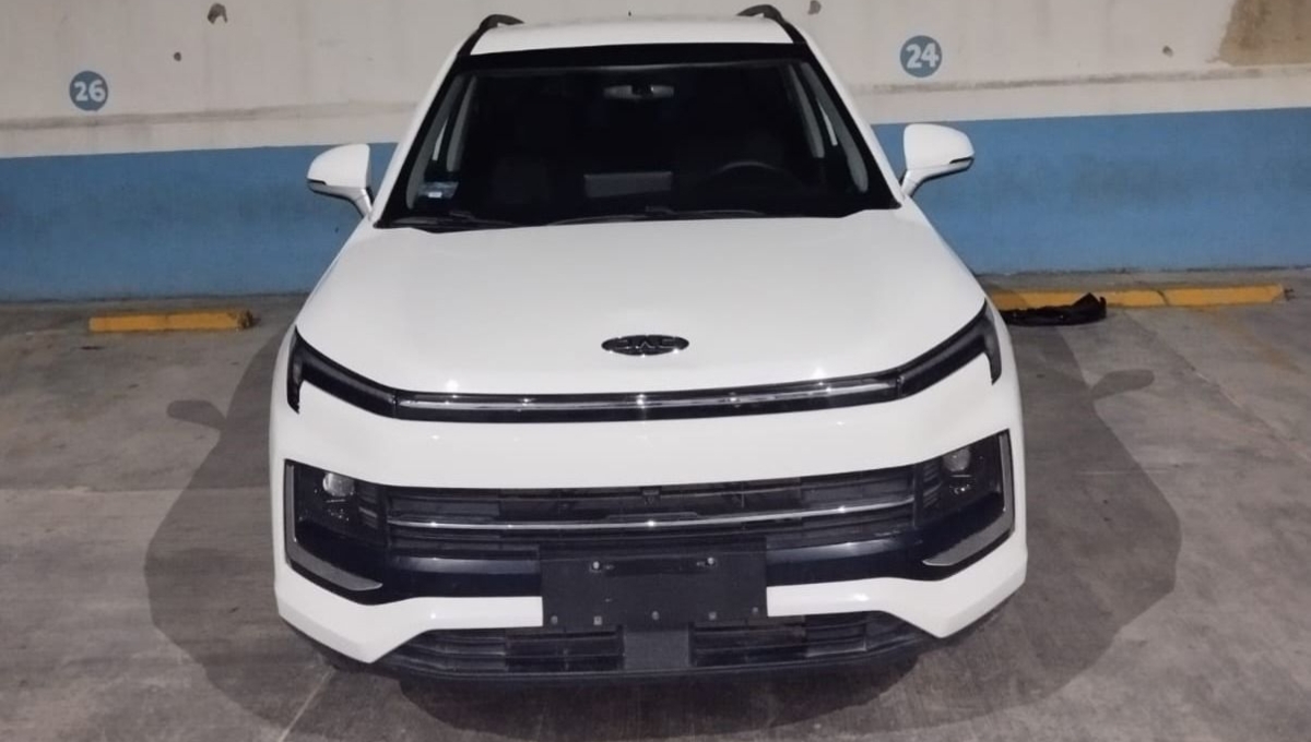 Los tres detenidos habían robado un auto en Cancún Los tres detenidos habían robado un auto en Cancún