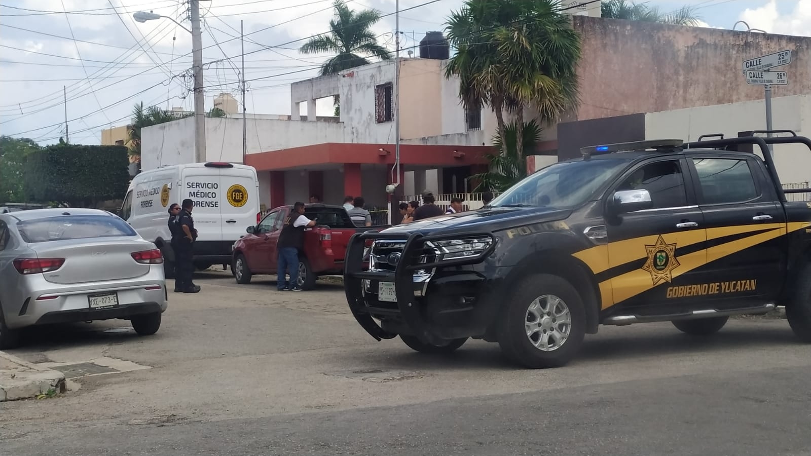 La mujer fue hallada sin vida en su casa en Mérida en la cual también se encontraba su hijo de 5 años