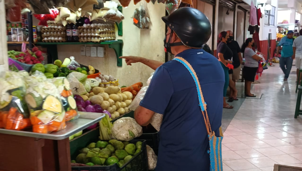 Frutas y verduras con precios fuera del alcance de los consumidores