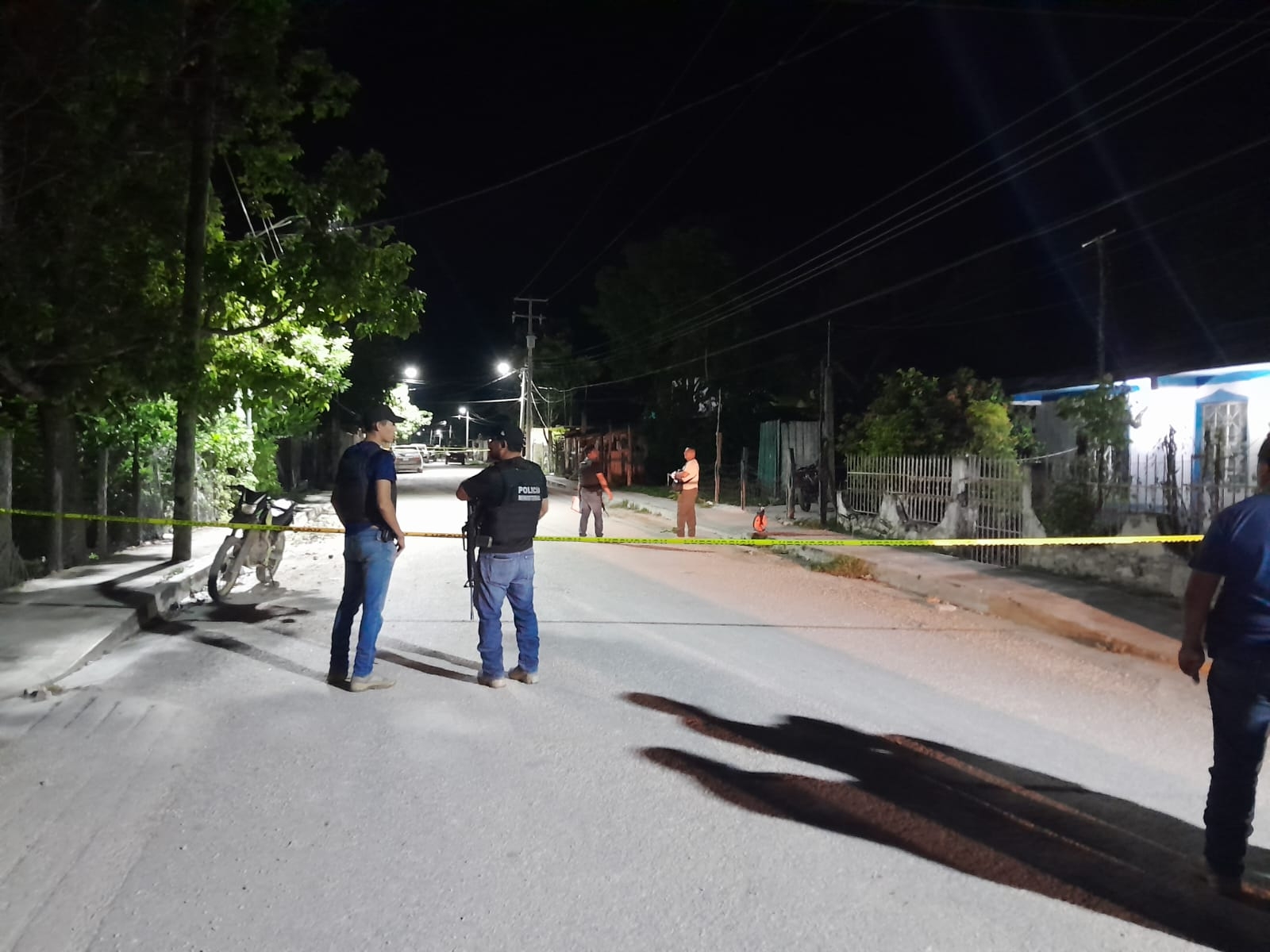 Un hombre recibió dos impactos de baja, siendo atendido en el IMSS de Escárcega