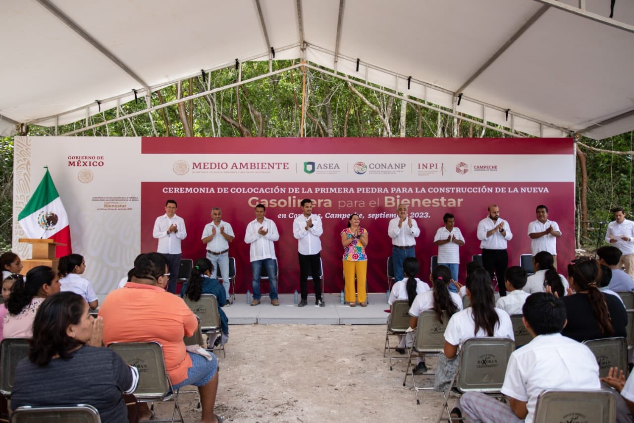 Colocaron la primera piedra para dar inicio a la construcción de la Gasolinera para el Bienestar en Conhuas, Campeche