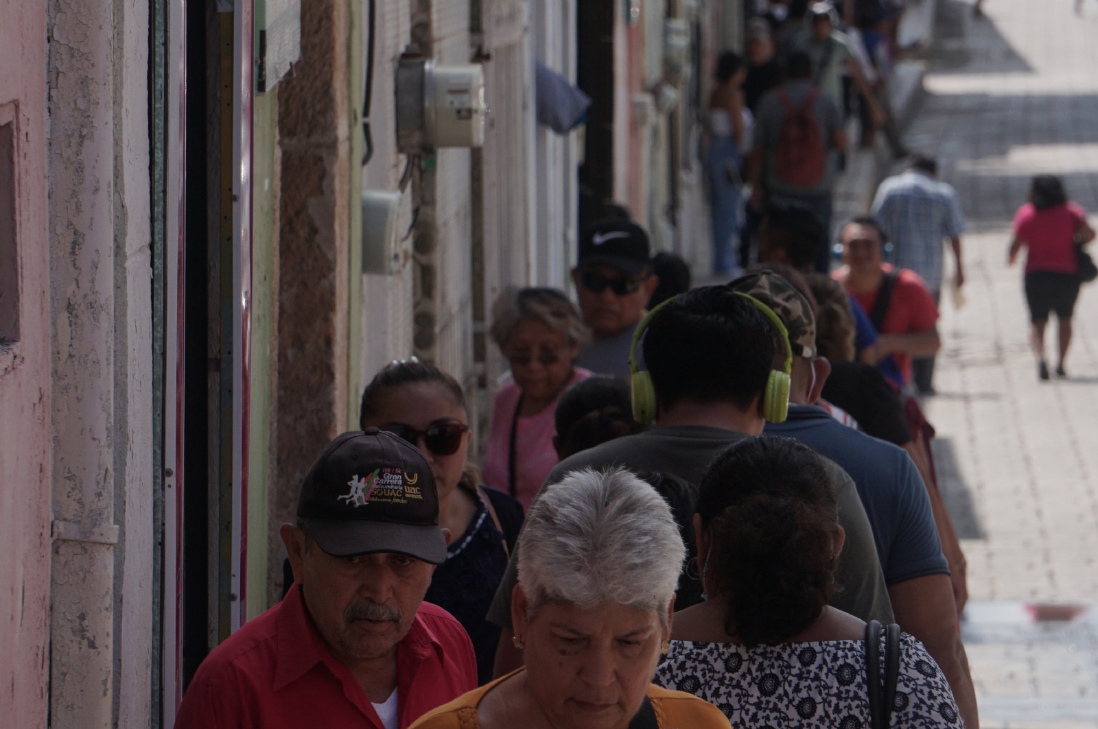 Pasan poco las unidades por Minas, San Joaquín y Samulá, acusan vecinos Pasan poco las unidades por Minas, San Joaquín y Samulá, acusan vecinos