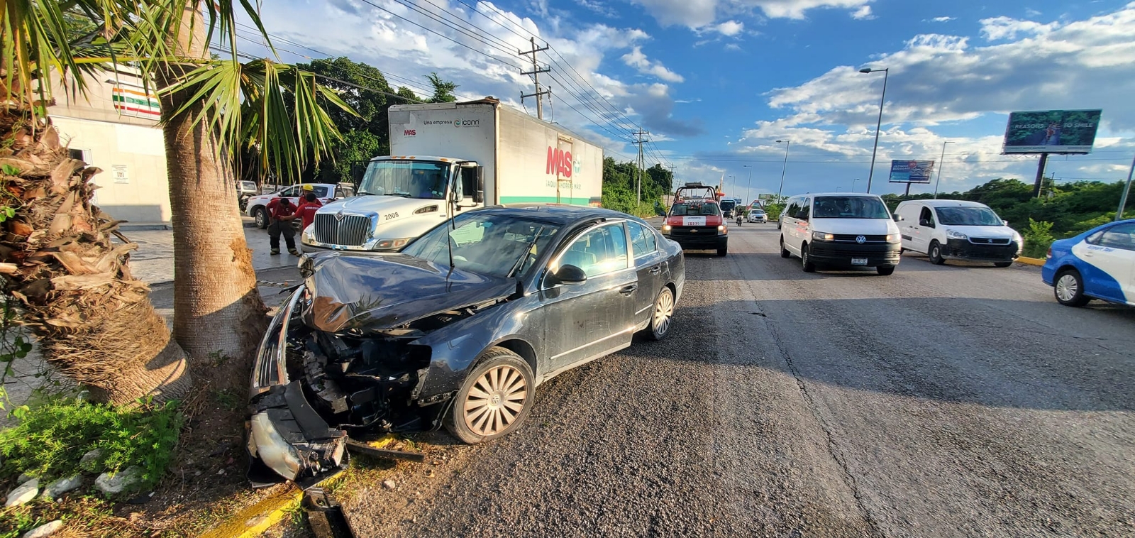 El accidente ocurrió a la altura de Crococun, rumbo a BJ El accidente ocurrió a la altura de Crococun, rumbo a BJ