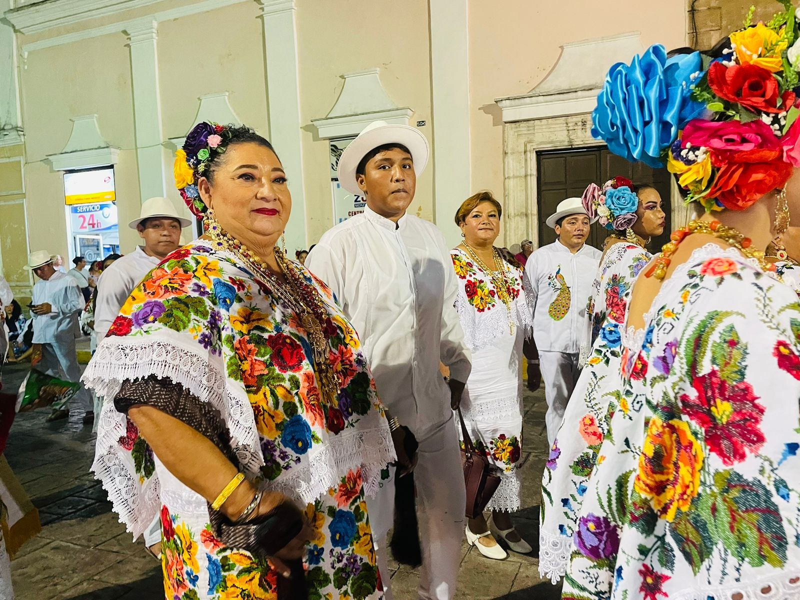 Más de mil jaraneros de 13 municipios participan en el evento