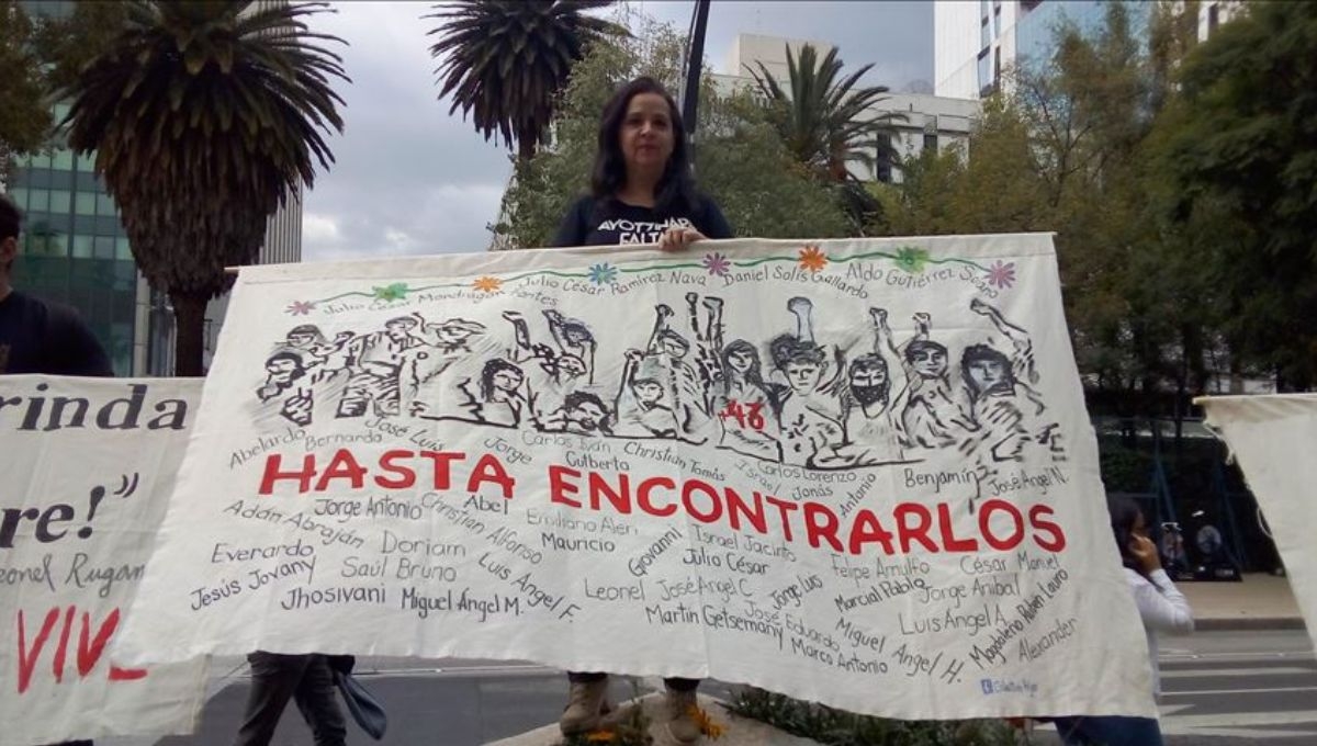 Hoy se cumplen 9 años de la desaparición de 43 estudiantes de la Escuela Normal Rural 'Raúl Isidro Burgos' de Ayotzinapa, Guerrero