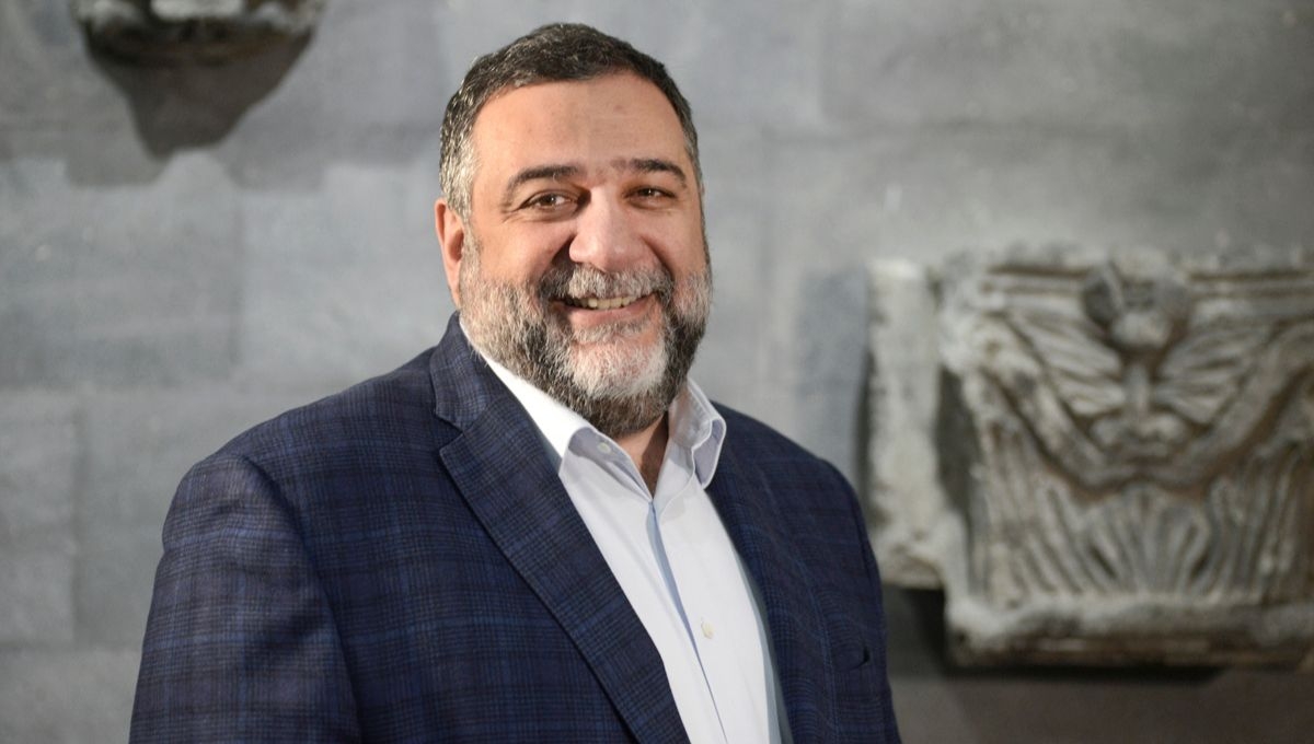 Azerbaiyán detiene al ex primer ministro de Nagorno Karabaj