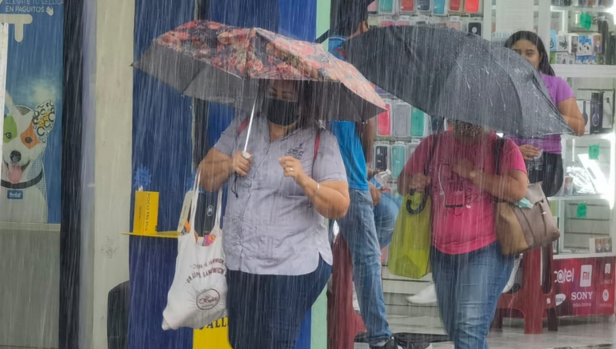 Se esperan fuertes lluvias en Mérida este martes Se esperan fuertes lluvias en Mérida este martes