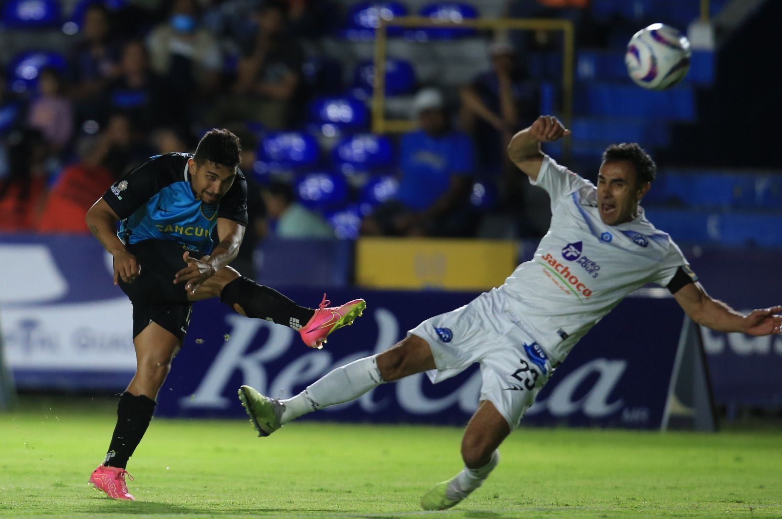Poco pudo hacer el Cancún FC ante un Celaya que salió a jugar bien parado Poco pudo hacer el Cancún FC ante un Celaya que salió a jugar bien parado