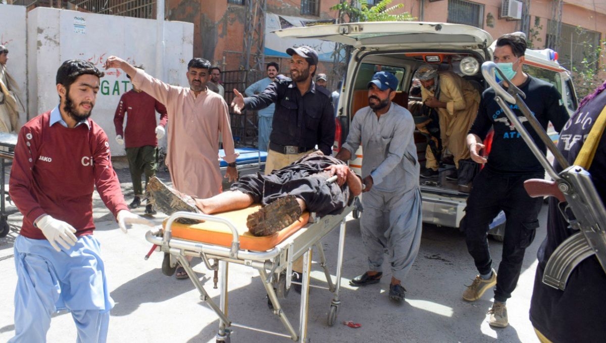 Atentado en Pakistán, deja un saldo preliminar de 52 muertos Atentado en Pakistán, deja un saldo preliminar de 52 muertos
