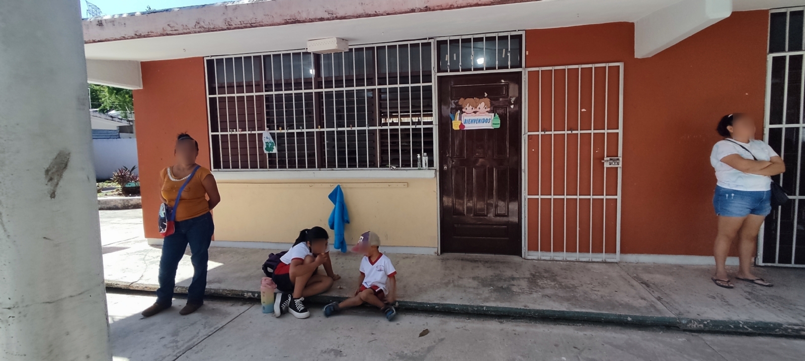 Aunque la iniciativa repercutiría en el presupuesto, mejoraría la atención escolar. Aunque la iniciativa repercutiría en el presupuesto, mejoraría la atención escolar.